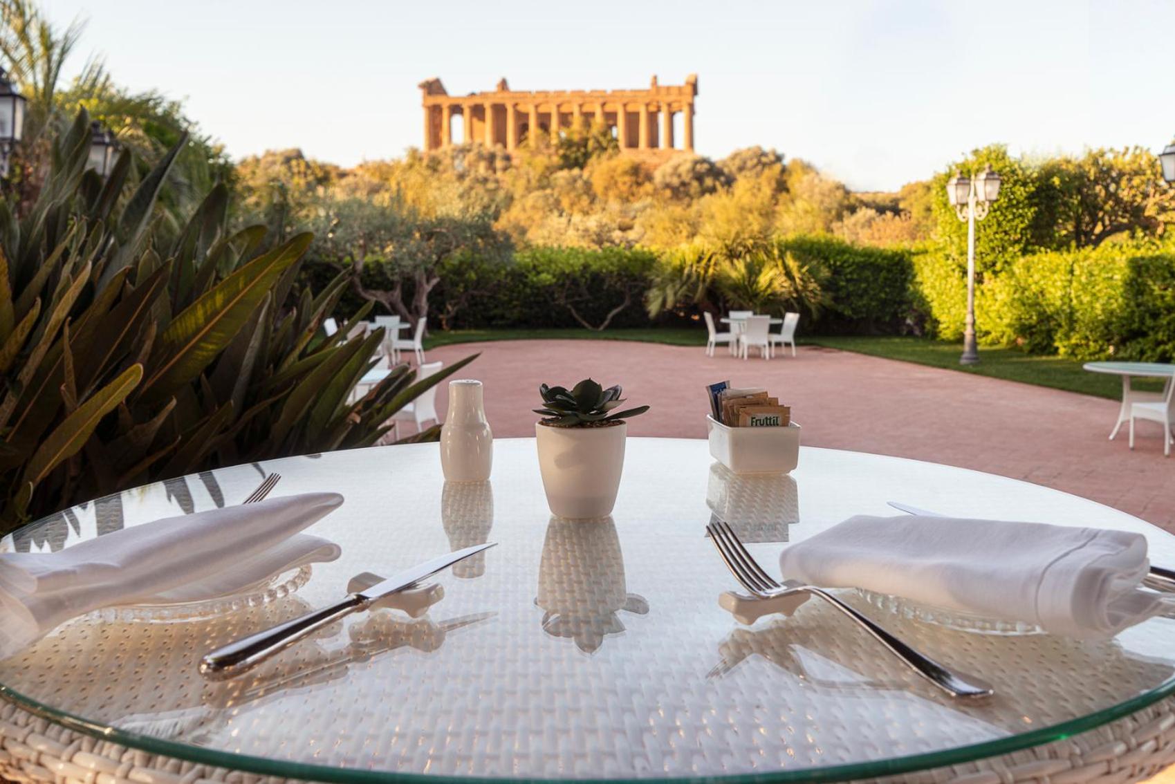 Villa Athena Resort Agrigento Kültér fotó The Acropolis Museum