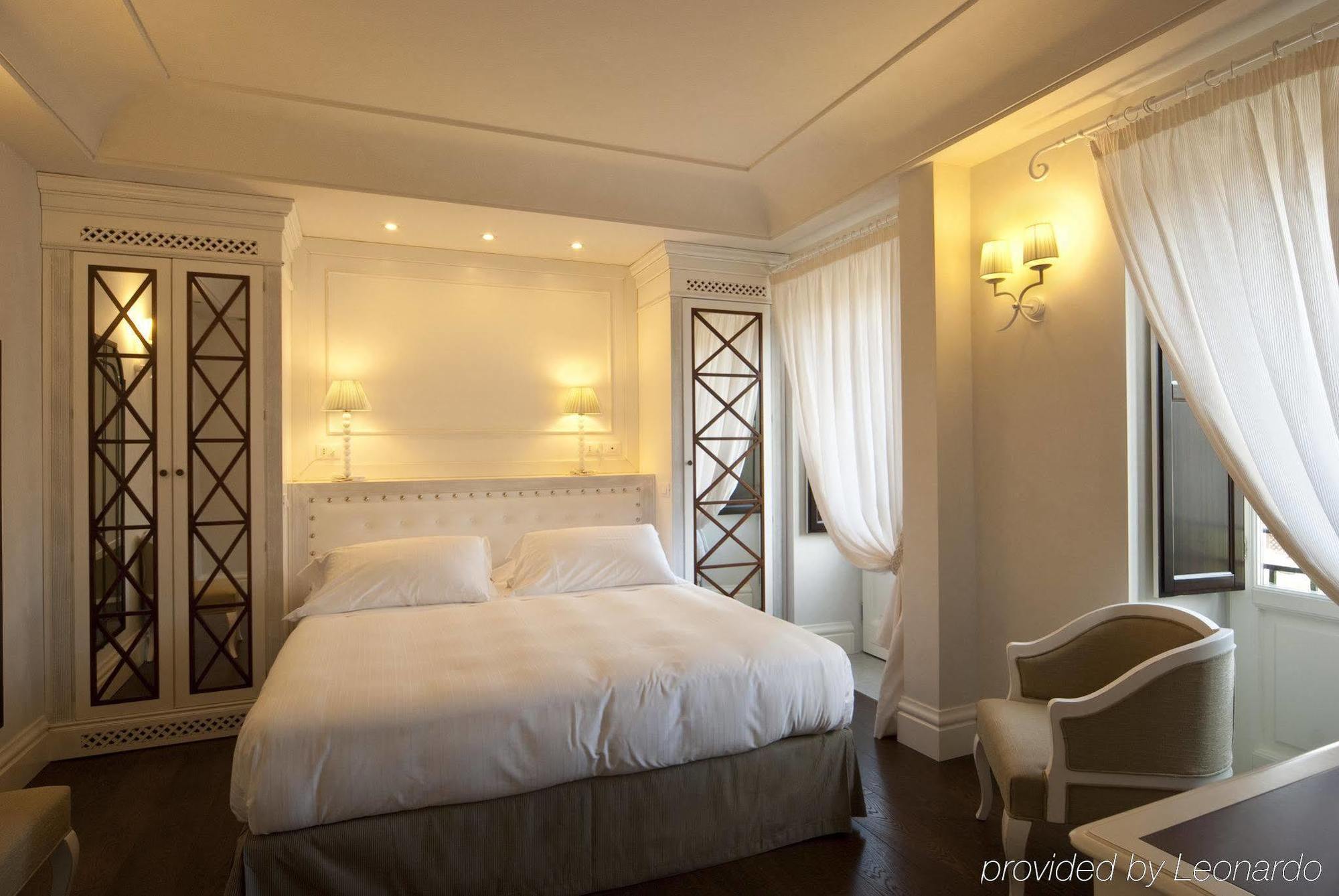 Villa Athena Resort Agrigento Kültér fotó A room at the hotel